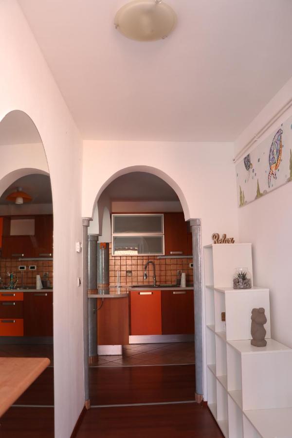 Nona Lili Apartment Изола Экстерьер фото